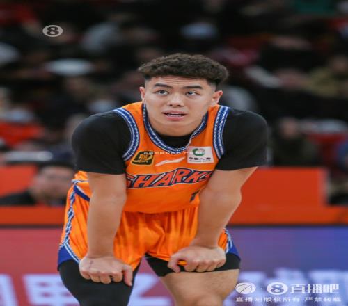 斯盧茨基,伤病当头,冠军征程依,世界杯买球,2026世界杯投注,在线买球,赔率分析,赛事下注